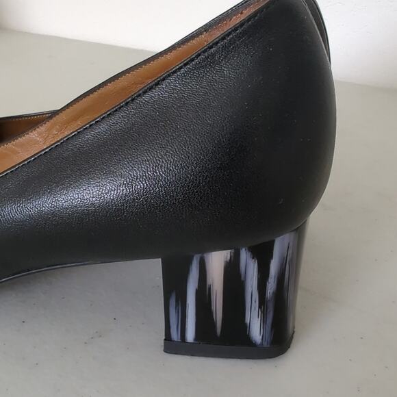 Aquatalia Pasha Heels 9 Made in Italy Black Block Heel Leather Pointed Toe Pumps - Picture 2 of 10